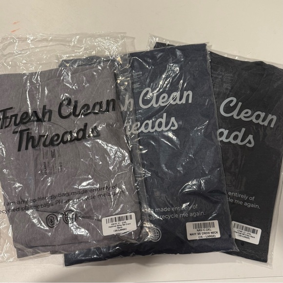 Fresh Clean Threads T-Shirts Set - Picture 1 of 4